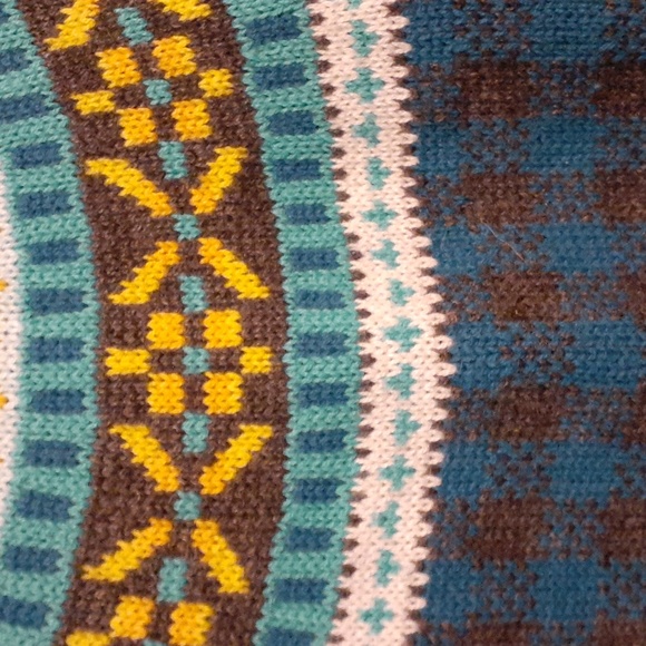 Brand new! Talbots green and gray  sweater  Scandinavian design  size large - Picture 2 of 3